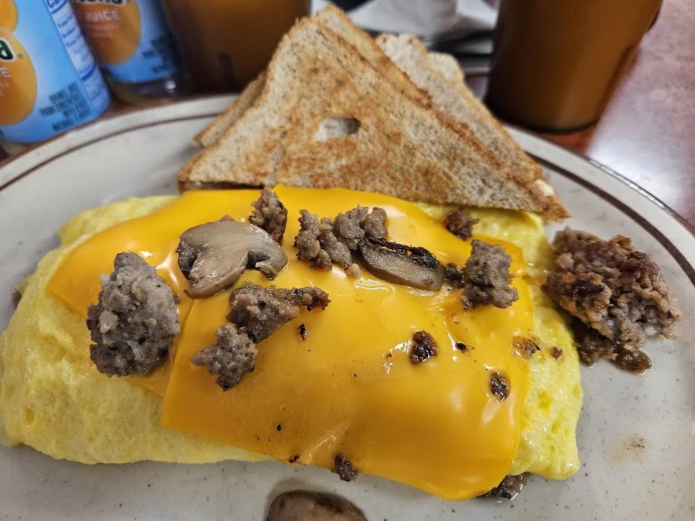 Sausage and Cheese Omelette W